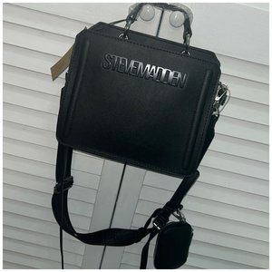 Steve Madden Bevelyn bag in.